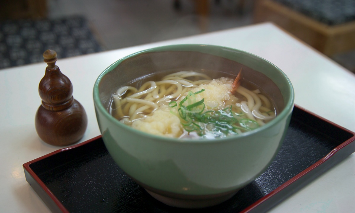 6. อุด้ง (Udon)