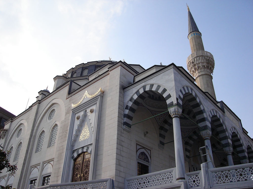 4 มัสยิดโตเกียว (Tokyo Camii & Turkish Culture Center)
