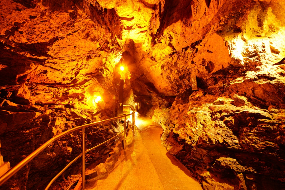 3 ถ้ำริวงาชิโดะ (Ryugashido Cavern)