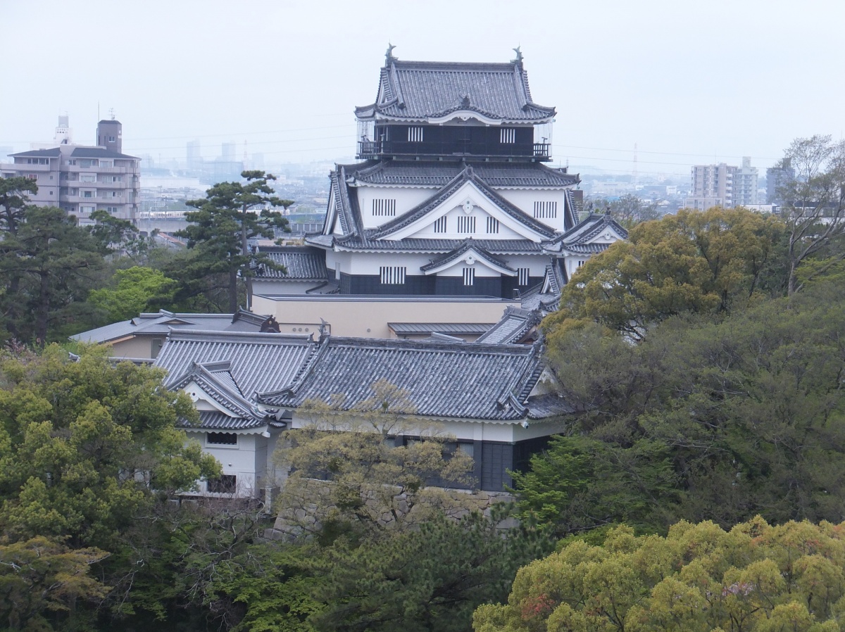 3 ปราสาทโอกาซากิ (Okazaki Castle)