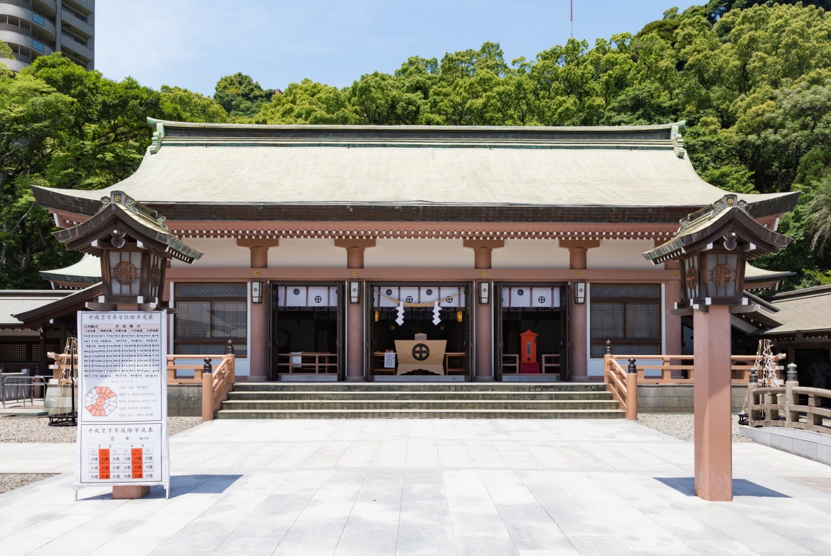 5. ศาลเจ้าเทรุคุนิ  (Terukuni Shrine)