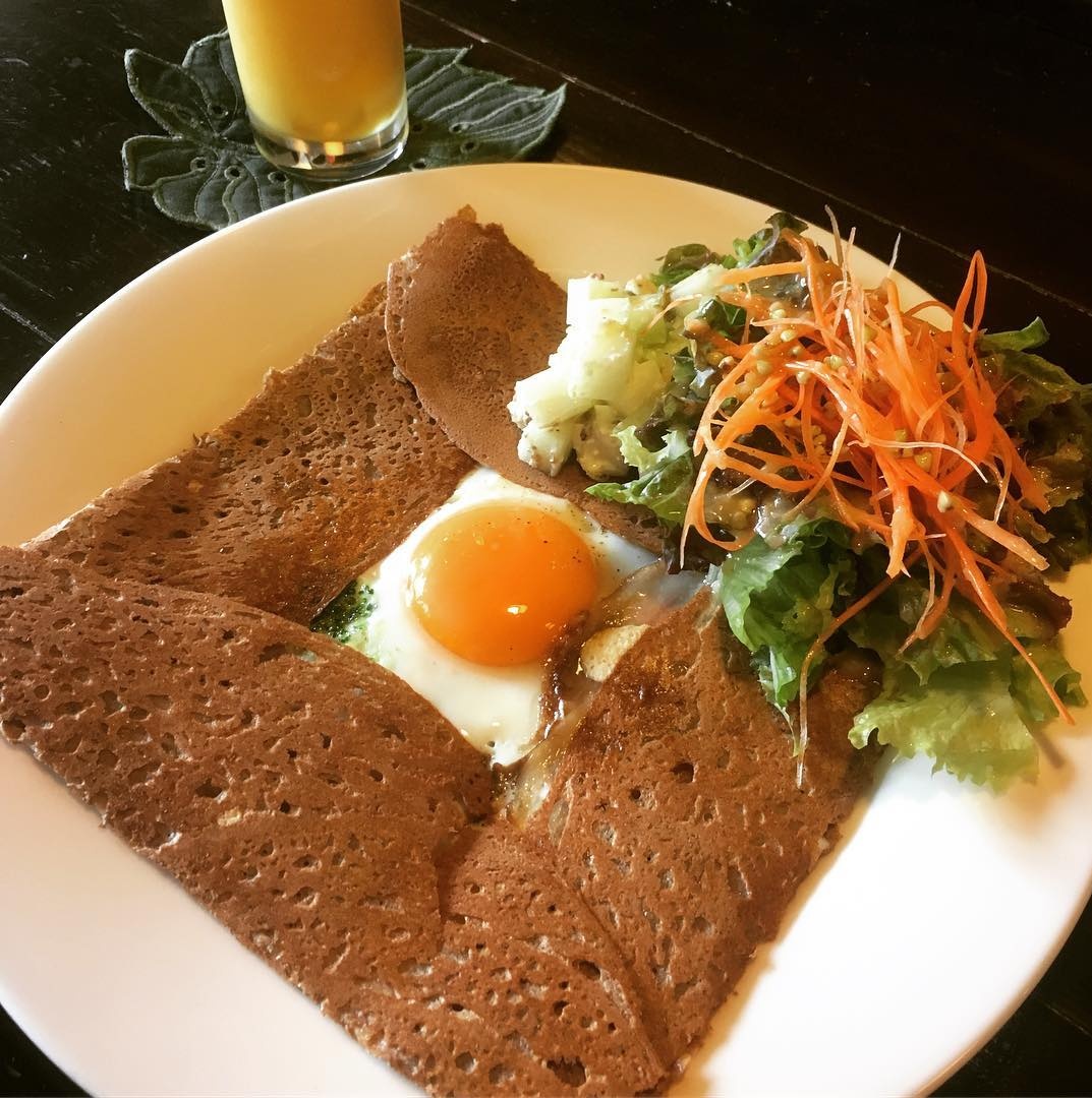 蕎麥味飄香的法式烘餅｜SOBA Café さらざん