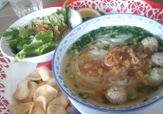 東京韓國城大久保附近的人氣越南料理「ベトナムちゃん」