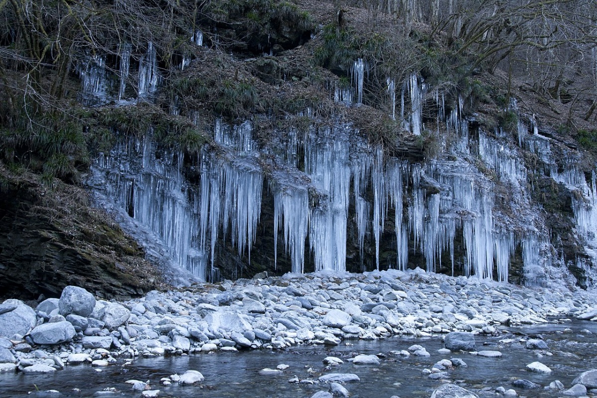 20. น้ำแข็งย้อยมิโซะทสึจิ จ. ไซตามะ (The Icicles of Misotsuchi, Saitama)