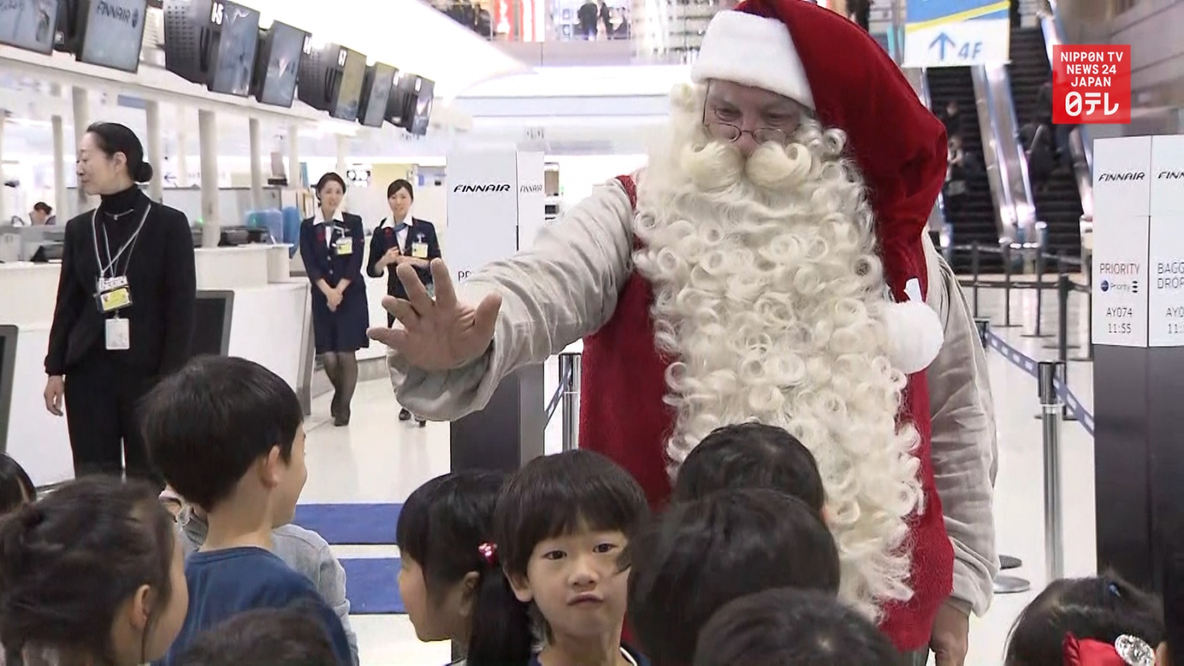 Santa Claus Comes to Japan