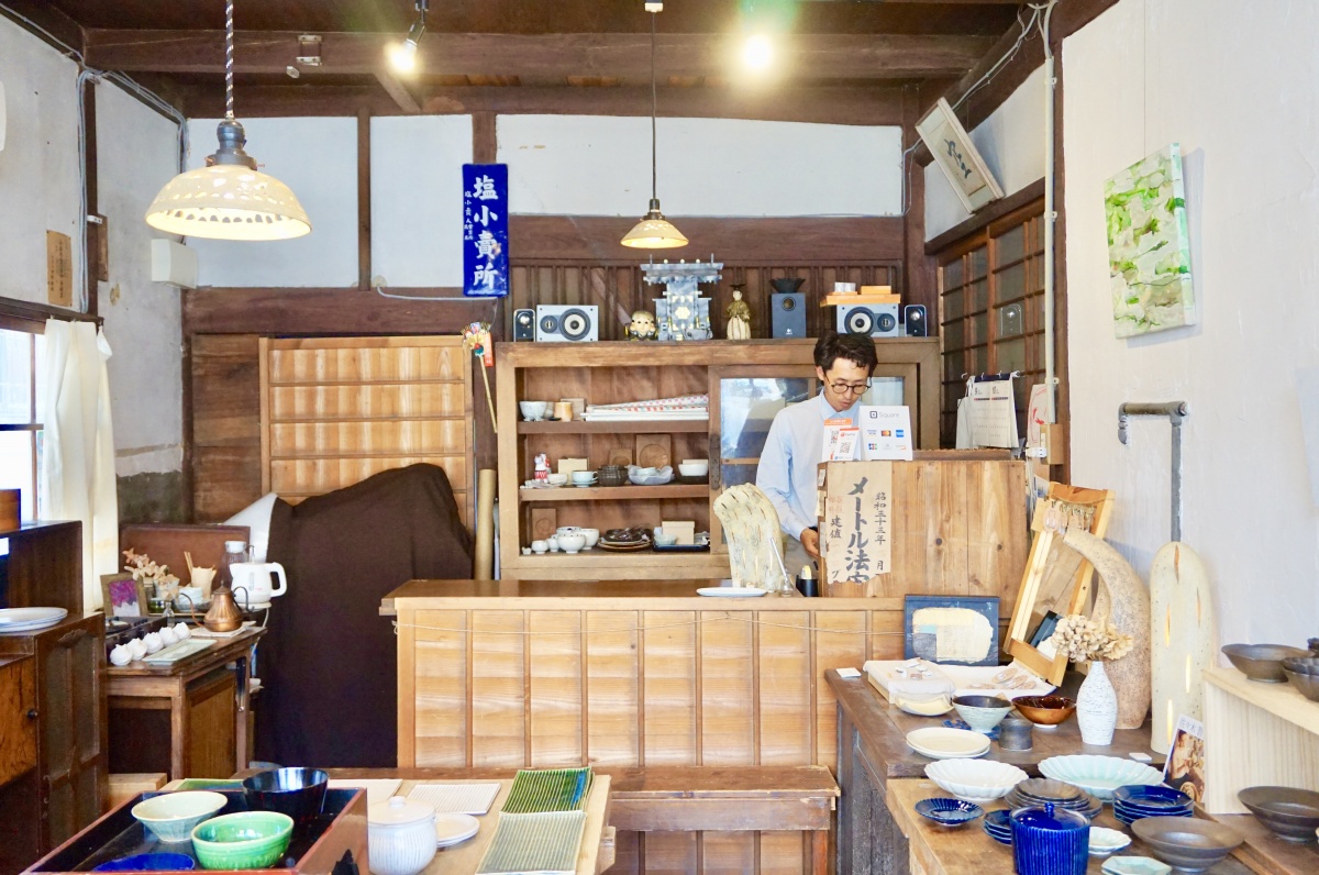 舊日米店變身陶器工藝小商店「みつうつわ」