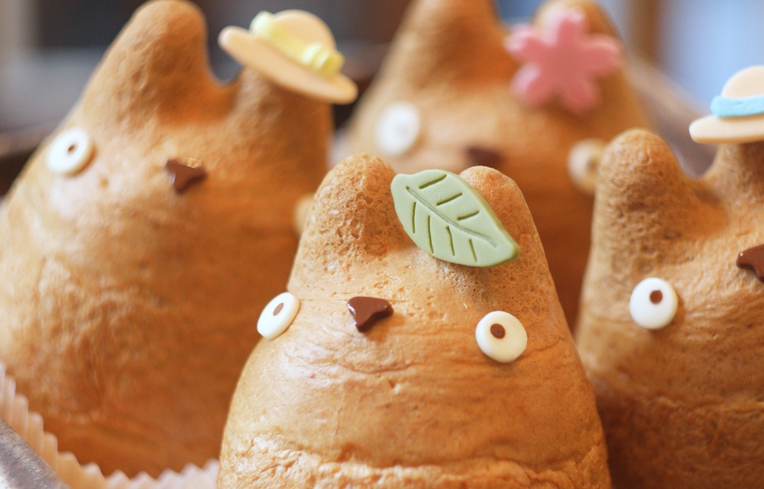 Totoro Makes Even the Cutest Cream Puffs Cuter