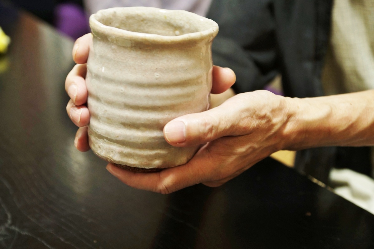 10. เซรามิกญี่ปุ่น แก้วชา และถ้วยชาม