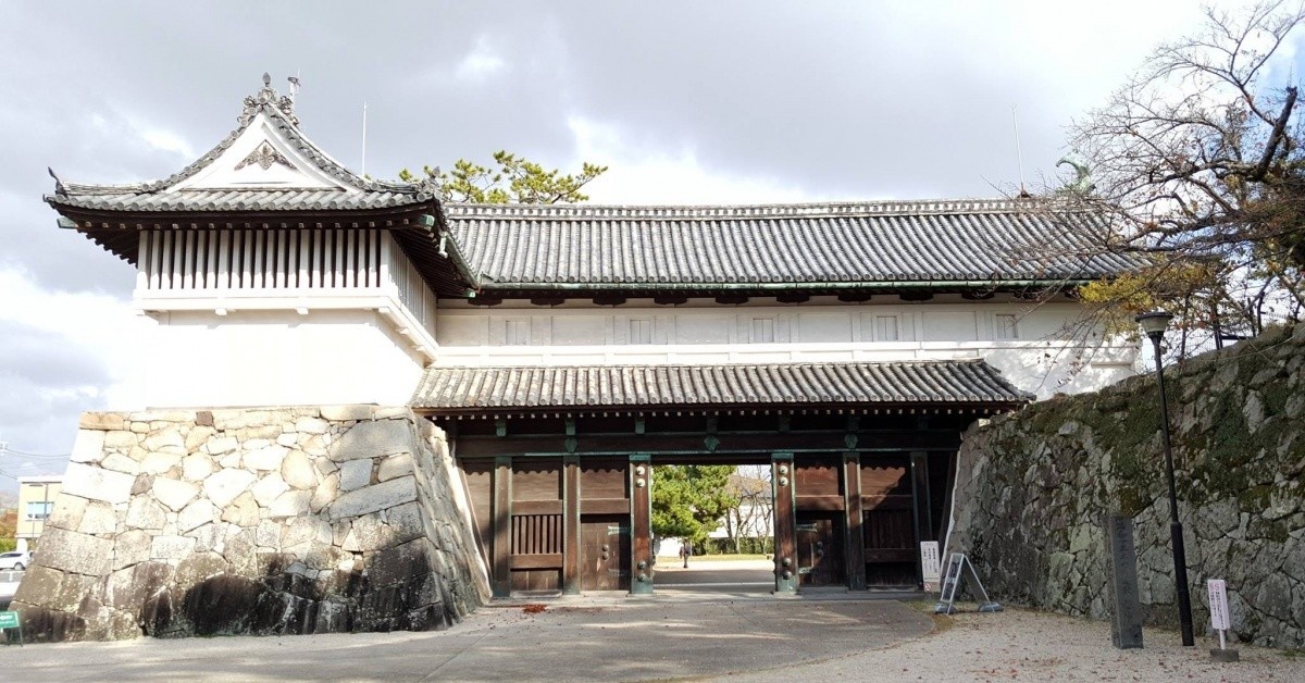日本最大木造復原建築「佐賀城」