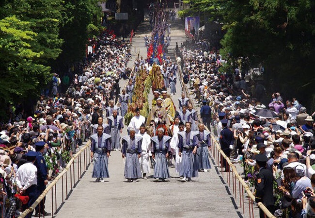 4. เทศกาลฤดูใบไม้ผลินิกโกโทโชกู ชุนคิ ไทไซ (Nikko Toshogu Shrine Spring Grand Festival)：จังหวัดโทชิงิ (Tochigi)