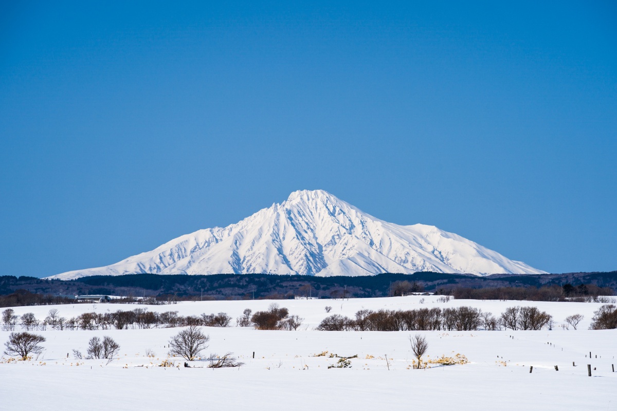 5. ภูเขาริชิริ (Mt.Rishiri) จังหวัดฮอกไกโด (Hokkaido)
