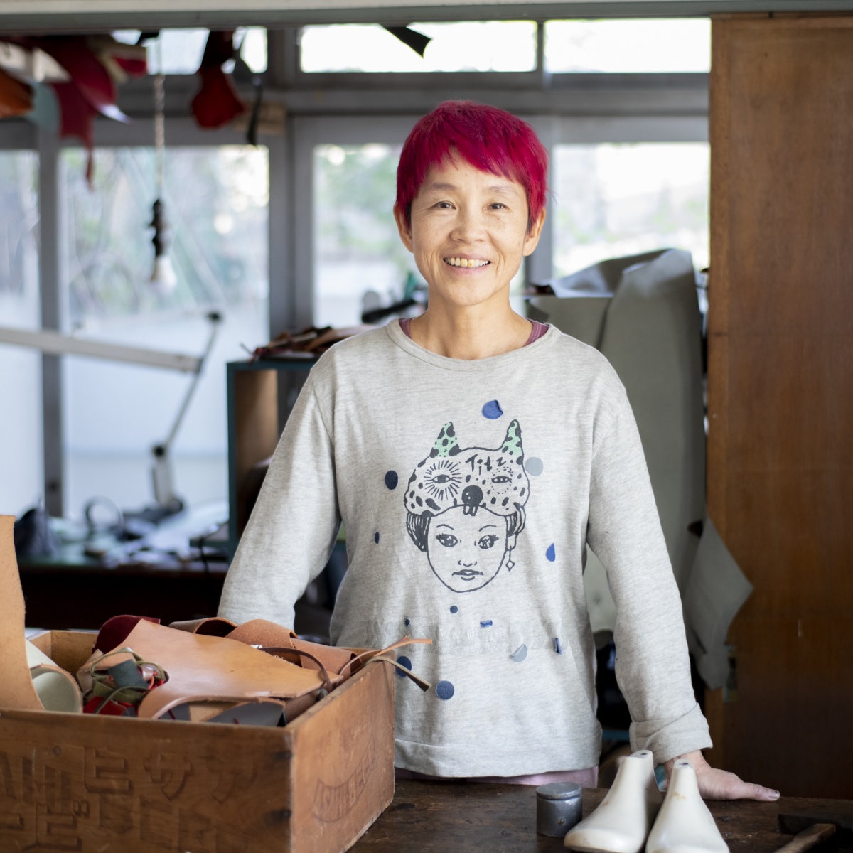 Shoemaker Naomi Toyama: The Right Side of the Tracks