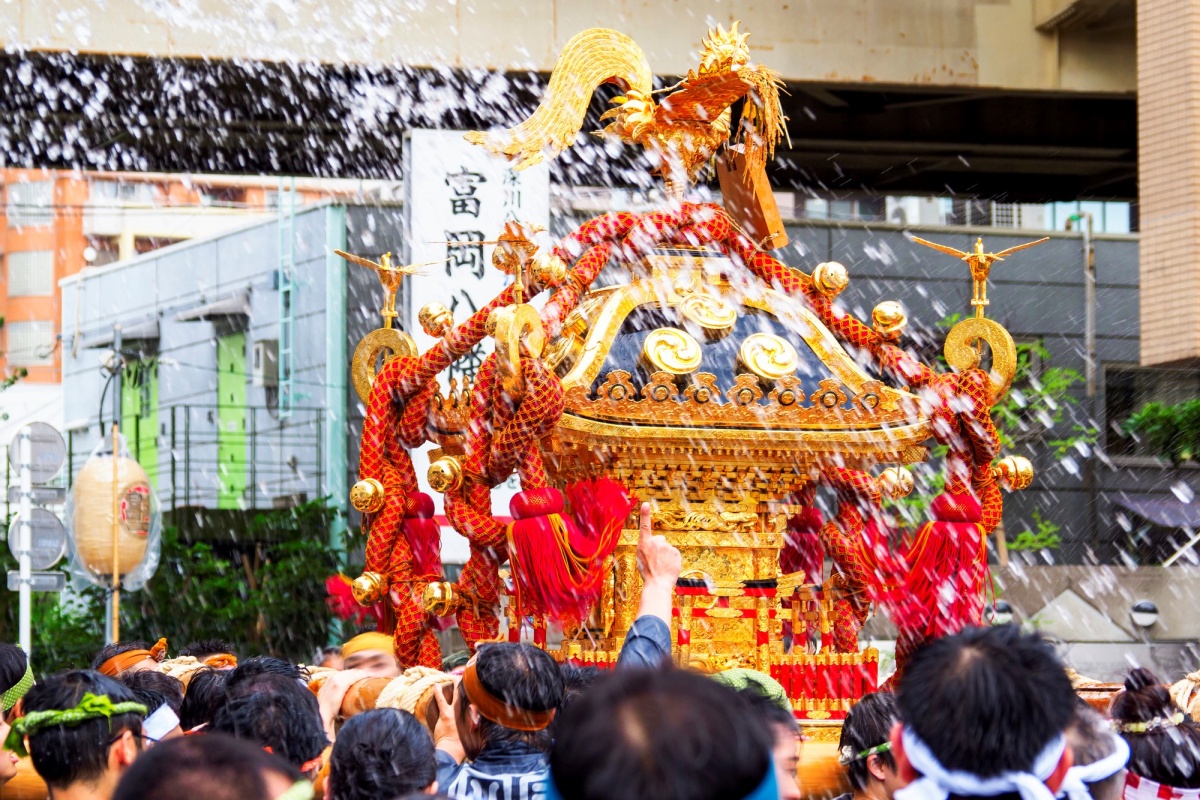 東京也有潑水節？～江戶三大祭「深川八幡祭」