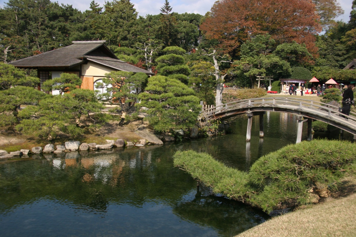 Kaiyu shiki teien: stroll through Japan without leaving the garden