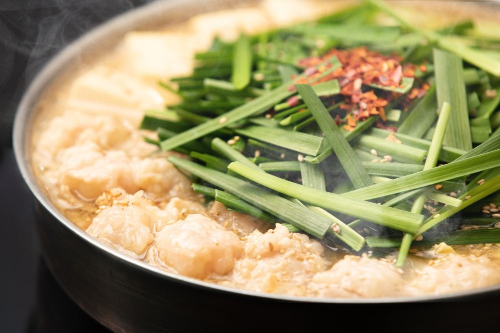 味噌內臟鍋發祥的傳奇名店｜博多もつ鍋やま中本店