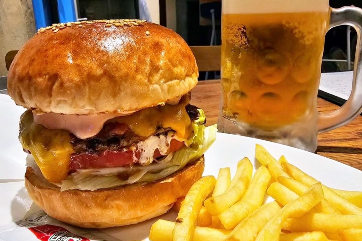 「Authentic」混和日本高級牛肉的創意漢堡