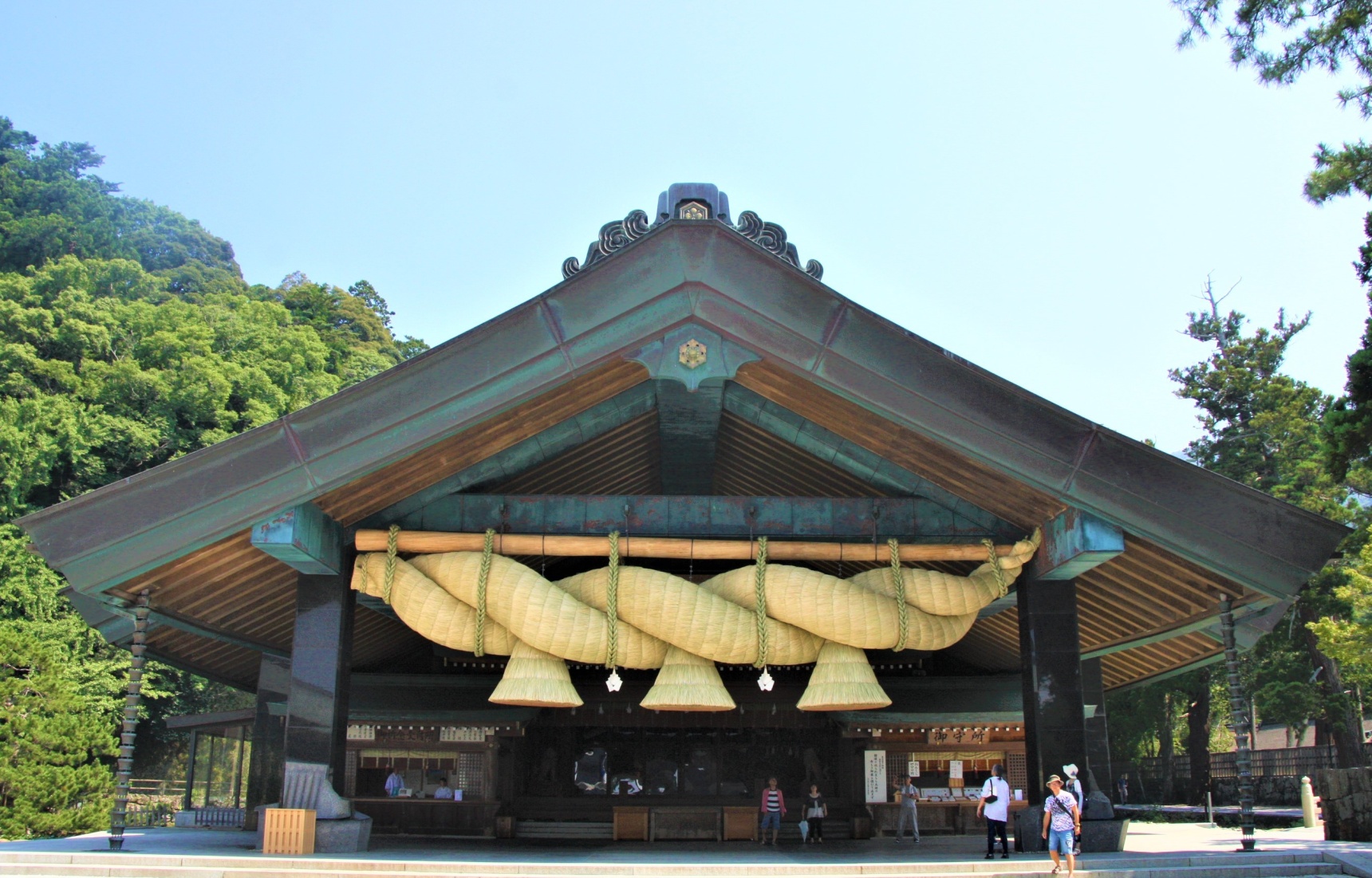 The Rope Makers of Iinan: Crafting Izumo Taisha's Giant Shimenawa