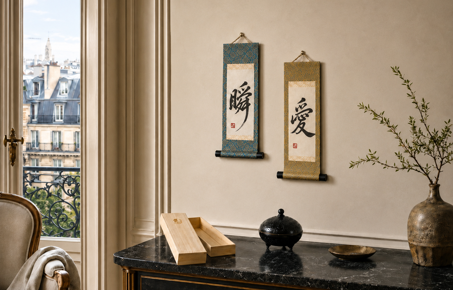 在日本遇見的「全新自我」，化為一個字。書法家親筆題字的迷你掛軸「Wish Scroll」